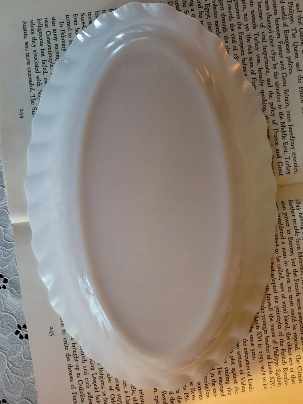 Vintage Arcopal France Victoria Oval Relish Dishes-Set of 2